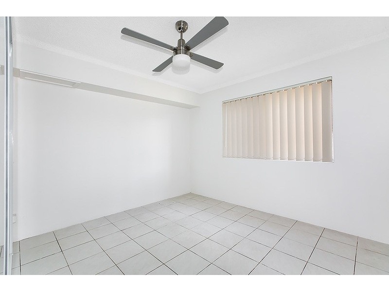 2/30-34 Birmingham Street, Merrylands NSW 2160