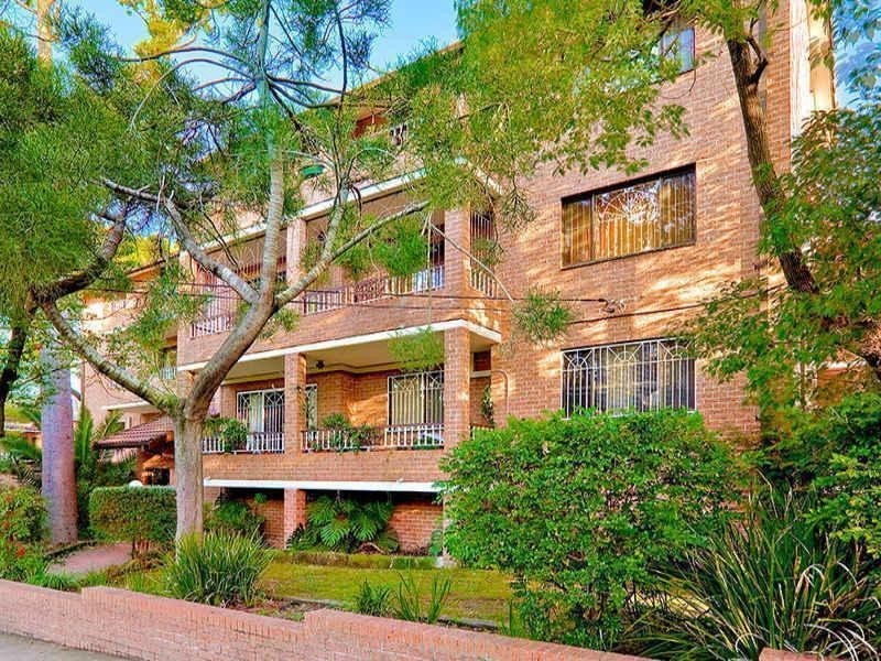 2/76 The Boulevarde, Strathfield NSW 2135