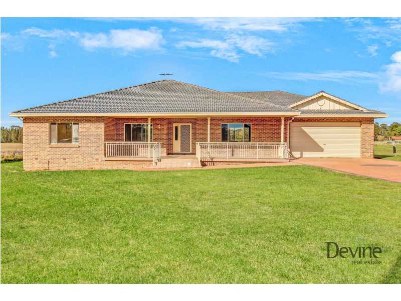 114B Kelvin Park Drive, Bringelly NSW 2556
