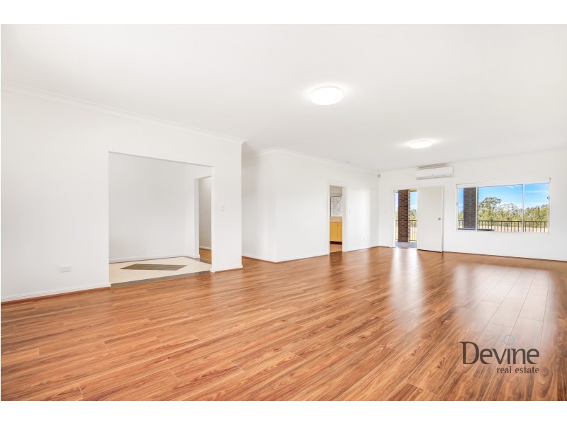 114B Kelvin Park Drive, Bringelly NSW 2556