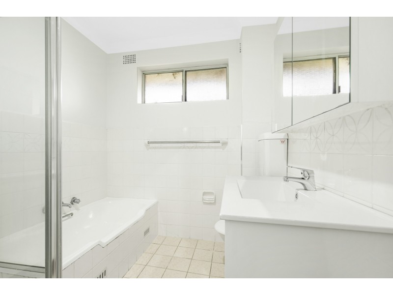 24/10-14 Burlington Road, Homebush NSW 2140