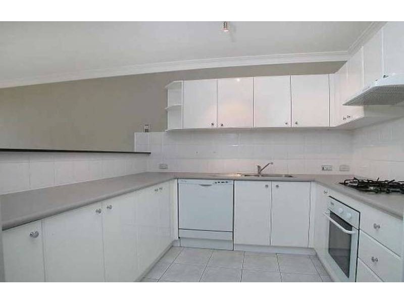 104/4 Wentworth Drive, Liberty Grove NSW 2138