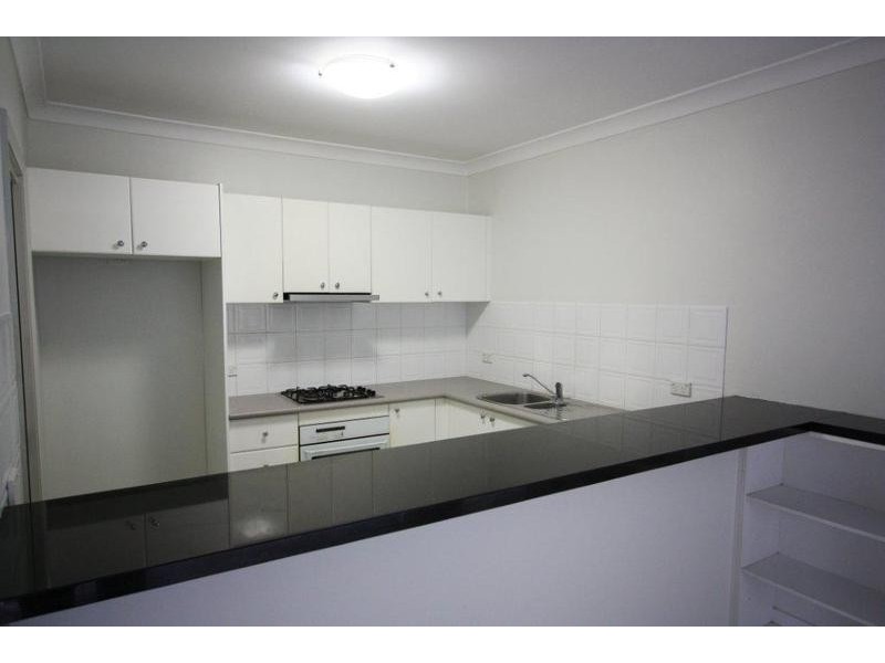 10 Hewin Close, Liberty Grove NSW 2138