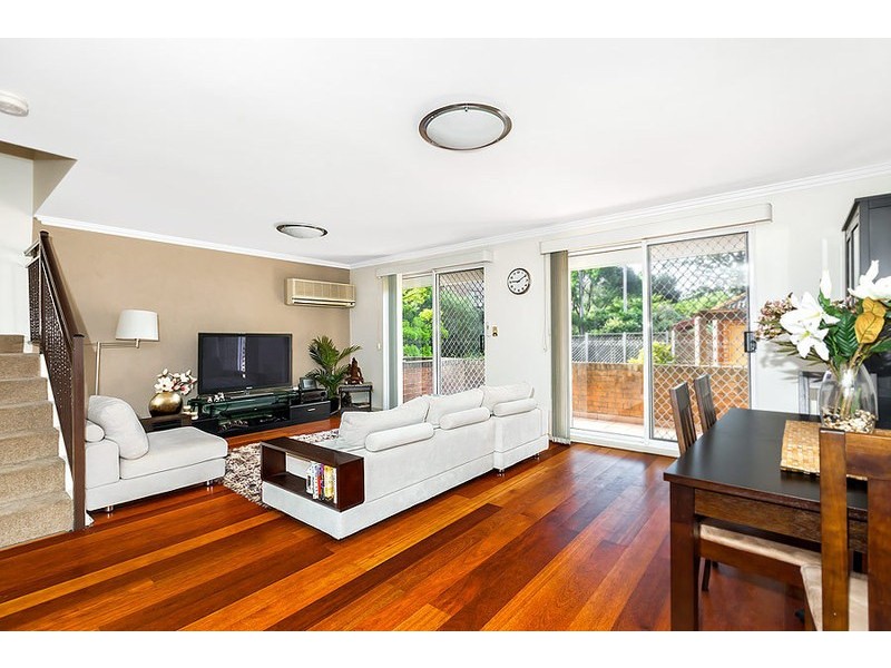 2/2-8 Beresford Road, Strathfield NSW 2135