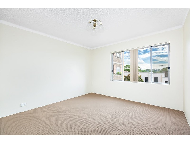 2/37-39 Walton Crescent, Abbotsford NSW 2046
