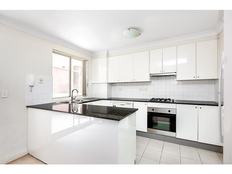 18/98 Chandos Street, Ashfield NSW 2131