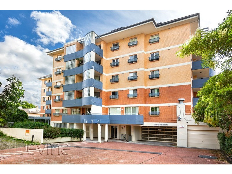 18/98 Chandos Street, Ashfield NSW 2131