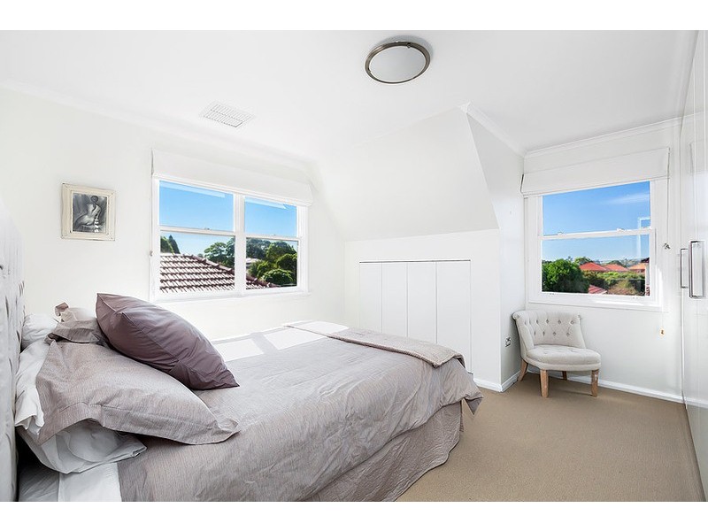 38 Arthur Street, Rodd Point NSW 2046