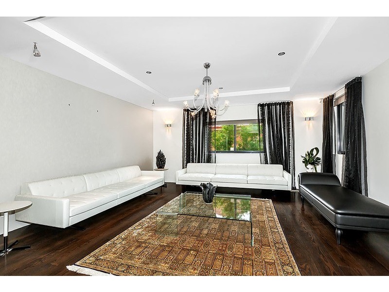 Strathfield NSW 2135