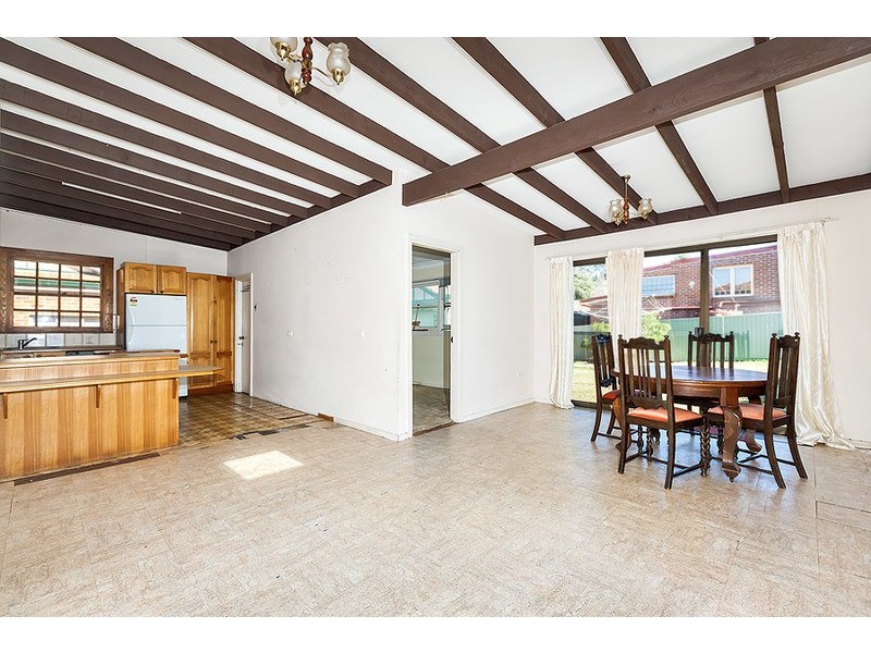 27 Hillcrest Avenue, Strathfield South NSW 2136