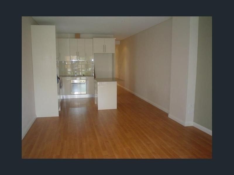 8 William Street, Tempe NSW 2044