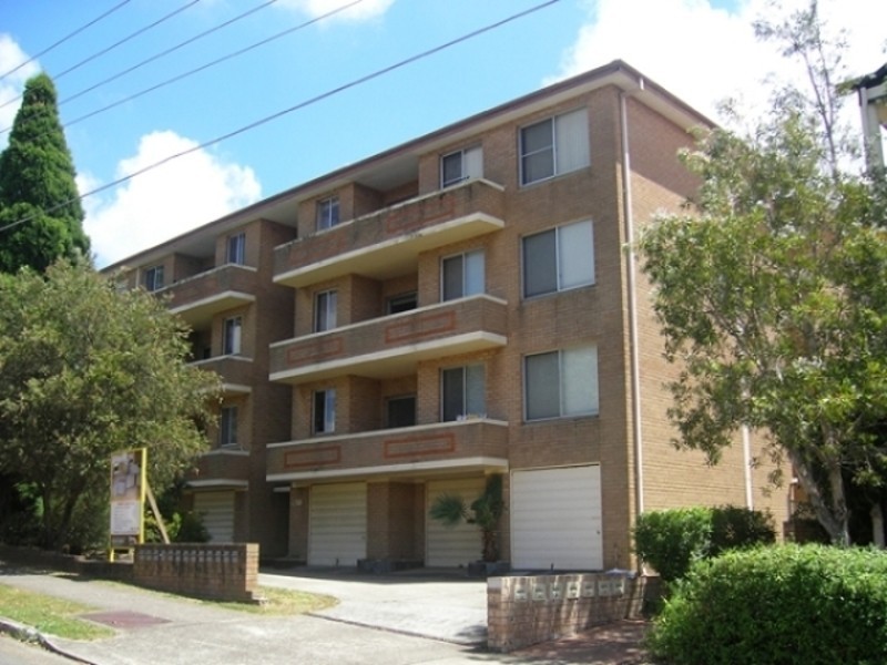 11/18 Kitchener Street, Kogarah NSW 2217