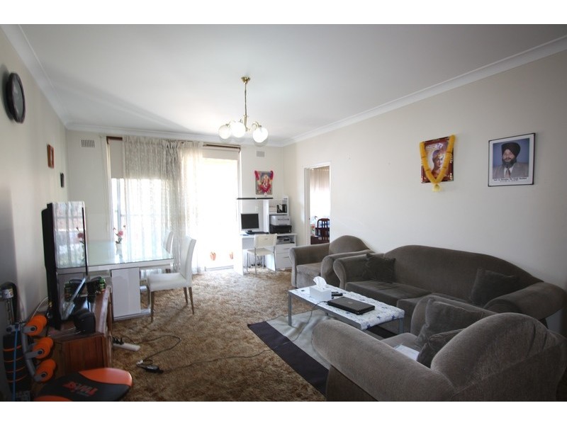 16/11-13 Jeffrey Street, Canterbury NSW 2193