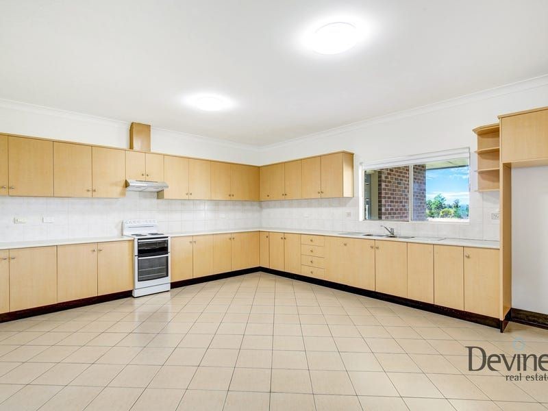 114B Kelvin Park Drive, Bringelly NSW 2556