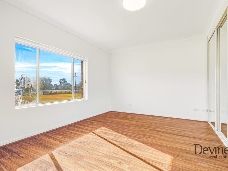 114B Kelvin Park Drive, Bringelly NSW 2556