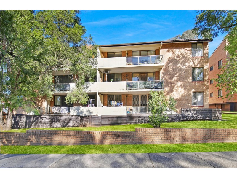 8/5-13 Dellwood Street, Bankstown NSW 2200