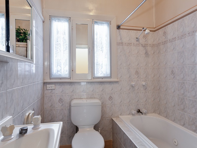 81 Turton Road, Waratah NSW 2298