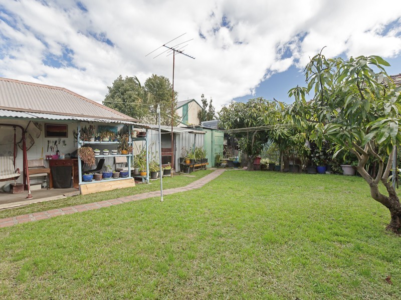 81 Turton Road, Waratah NSW 2298