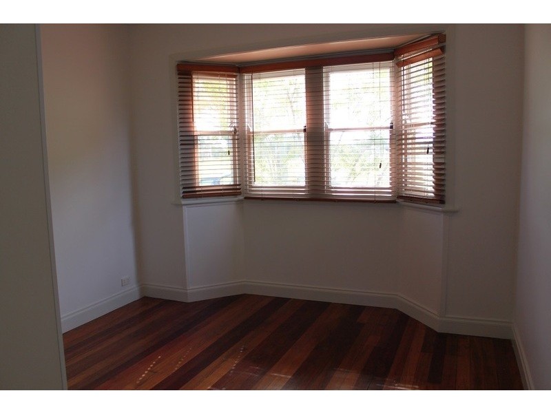 51  Young Street, Georgetown NSW 2298