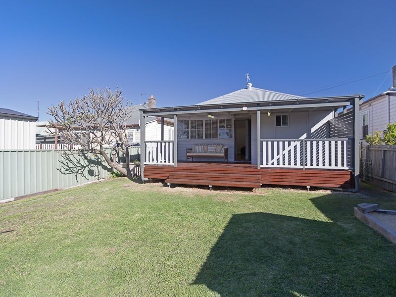 5 Lorna Street, Waratah NSW 2298