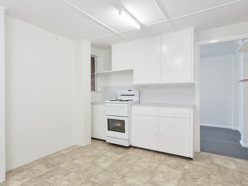20 Derna Rd, Shortland NSW 2307