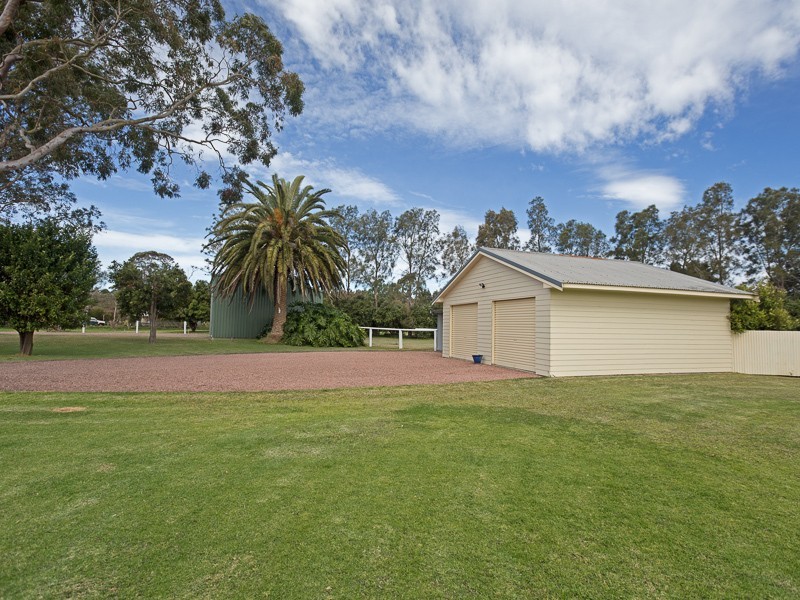 2 George Street, Fullerton Cove NSW 2318