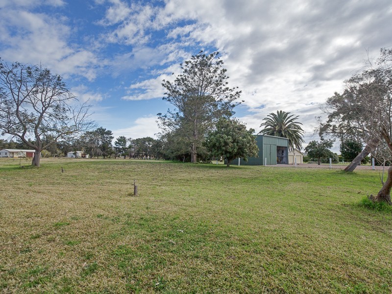 2 George Street, Fullerton Cove NSW 2318