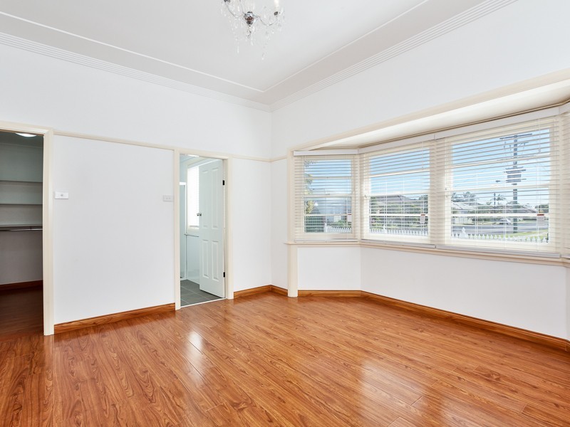 43 Fletcher Street, Adamstown NSW 2289