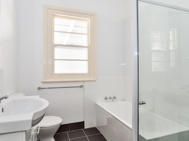 43 Fletcher Street, Adamstown NSW 2289