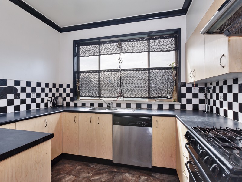 29 William Street, Stockton NSW 2295