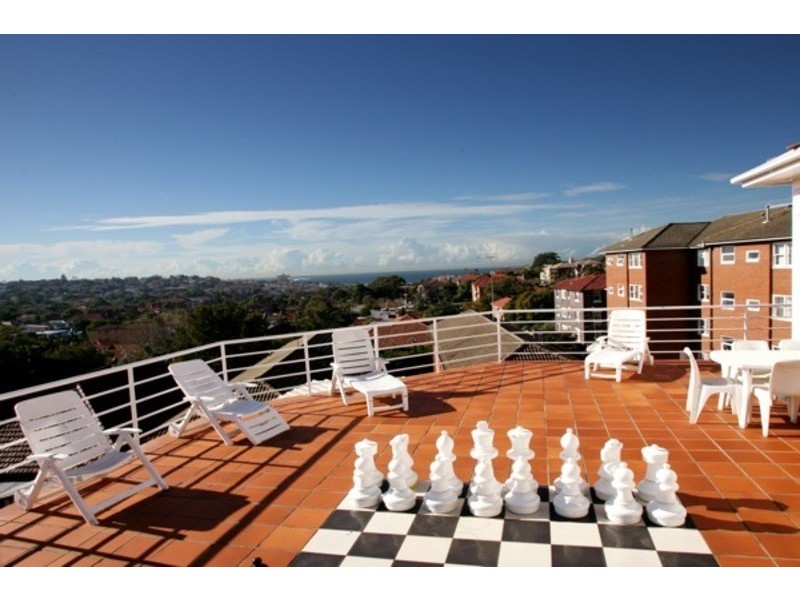 40-42 Coogee Bay Rd, Sydney NSW 2000