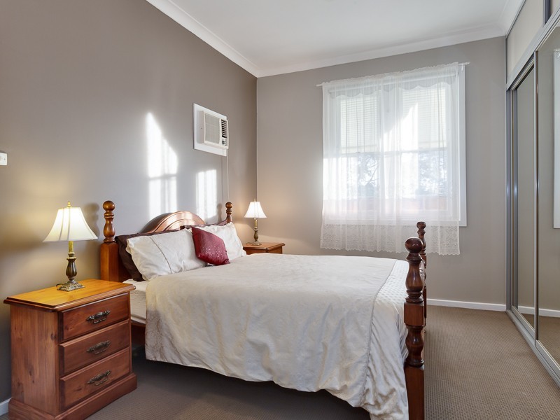 11 Buruda Street, Mayfield NSW 2304