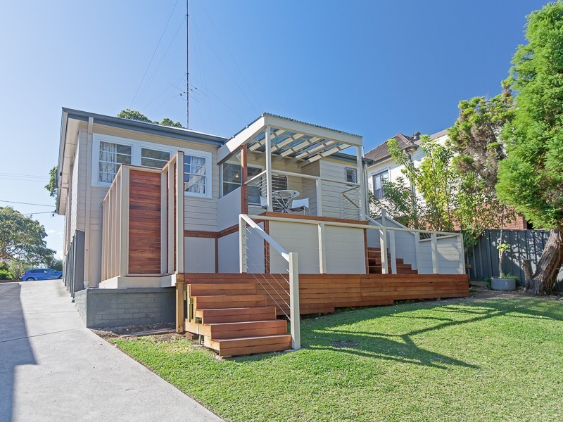 82 Lowry Street, Cardiff NSW 2285