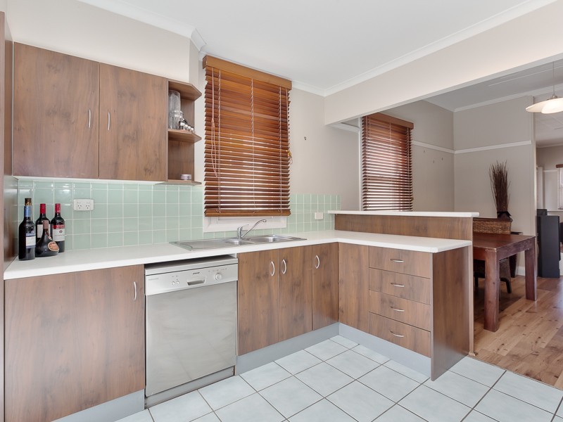 6 Ada Street, Waratah NSW 2298