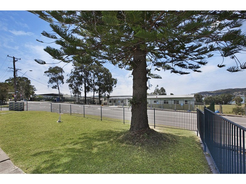 41 Marmong Street, Booragul NSW 2284