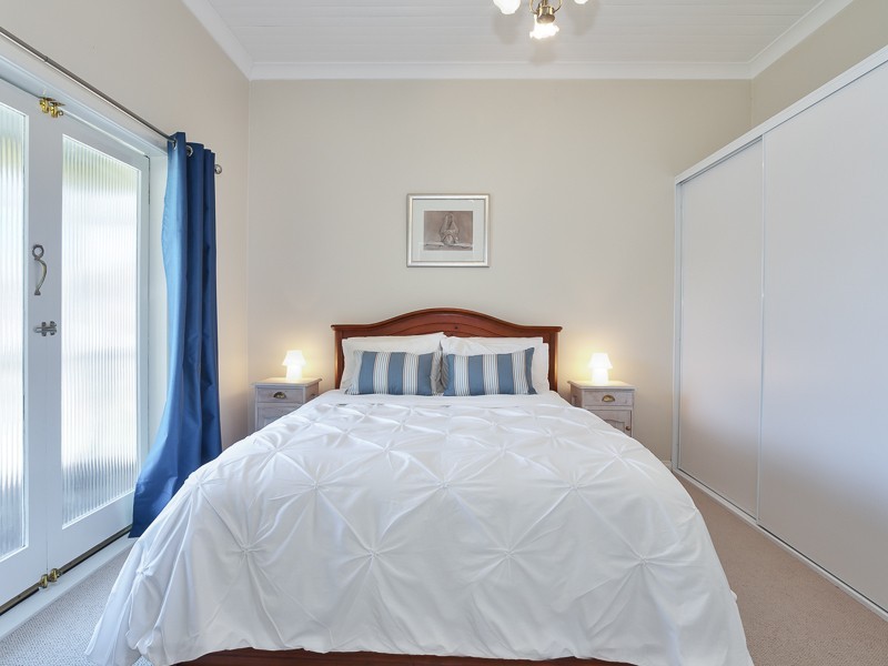 4 Dawson Street, Waratah NSW 2298