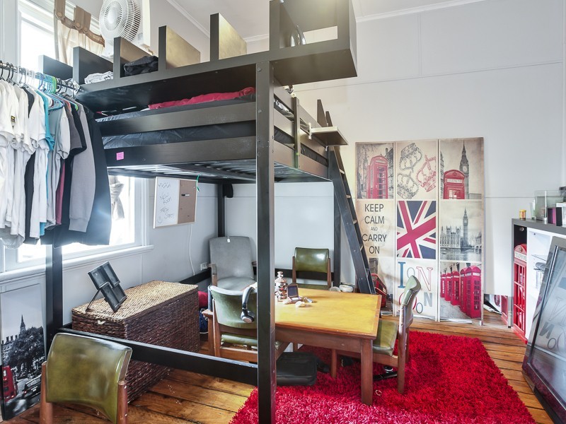 9 Teralba Road, Broadmeadow NSW 2292