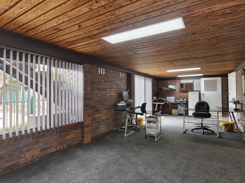 35 Apollo Drive, Charlestown NSW 2290