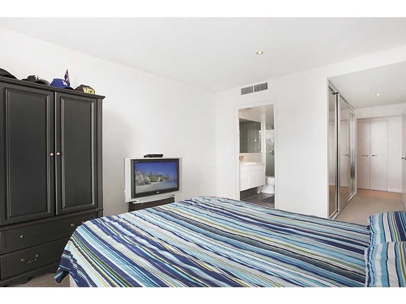 604/335 Wharf Rd, Newcastle NSW 2300