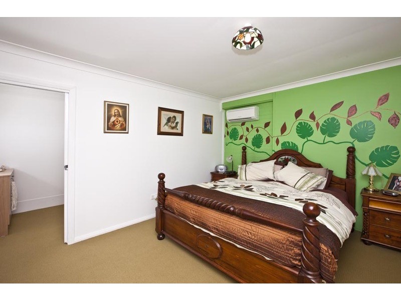 17 Swainson Street, Mayfield East NSW 2304