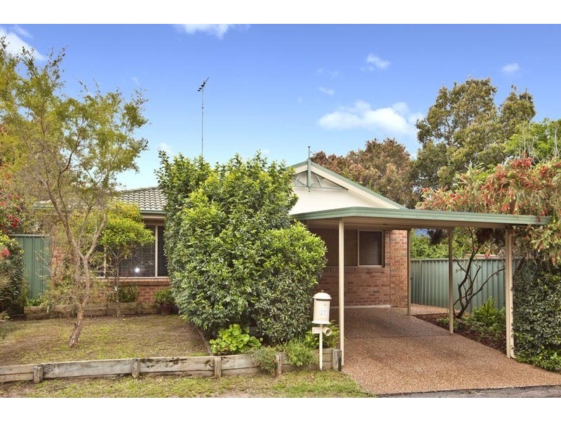 17 Swainson Street, Mayfield East NSW 2304