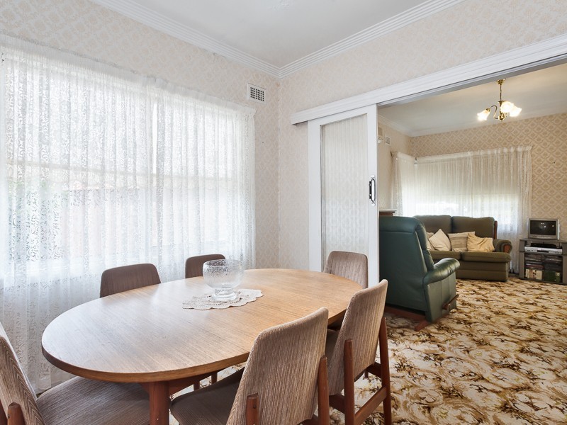 7 Schroder Ave, Waratah NSW 2298