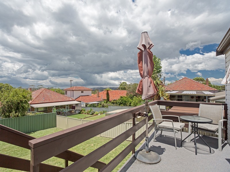 7 Schroder Ave, Waratah NSW 2298
