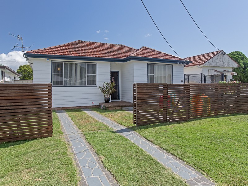 20 Eighth Street, Adamstown NSW 2289
