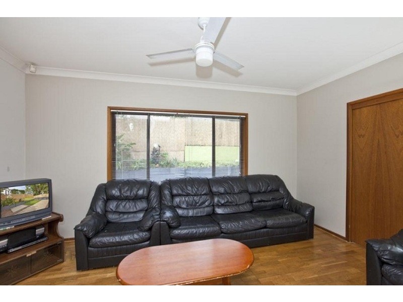 4 Durham Street, Mayfield NSW 2304