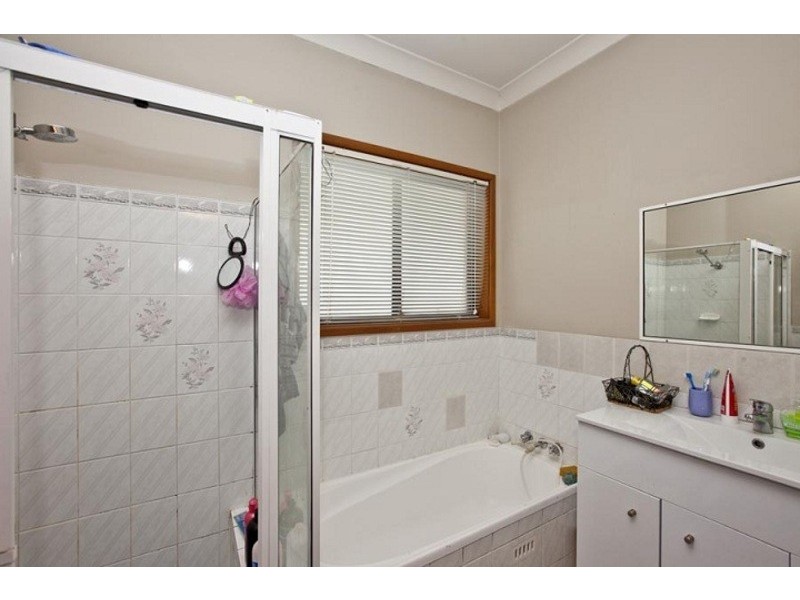 4 Durham Street, Mayfield NSW 2304