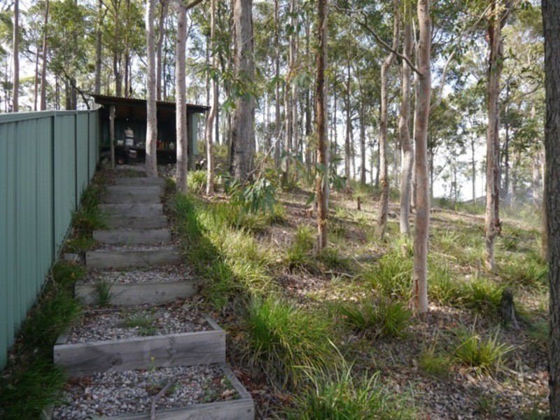 9 Bangalore Place, Cameron Park NSW 2285