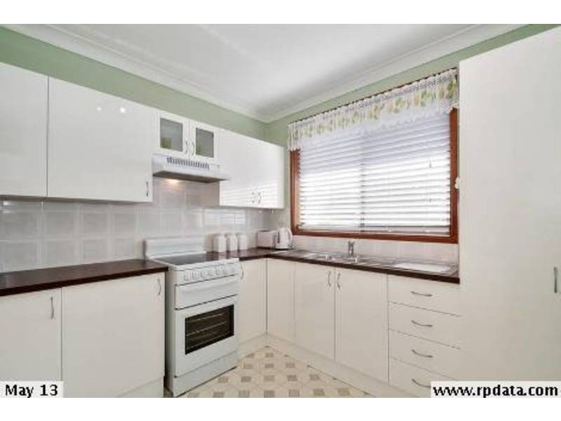 1 /17 Campbell Street, Warners Bay NSW 2282