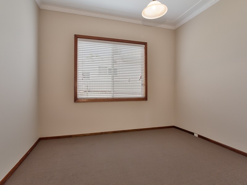 85 Lambton Rd, Waratah NSW 2298