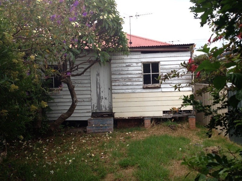 12 Snedden Street, Merewether NSW 2291